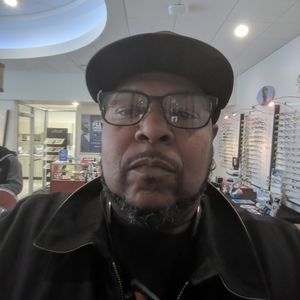 Meet your Posher, Curtis